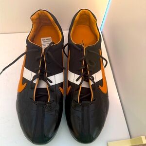 Nike size 8.5 cute casual shoe.